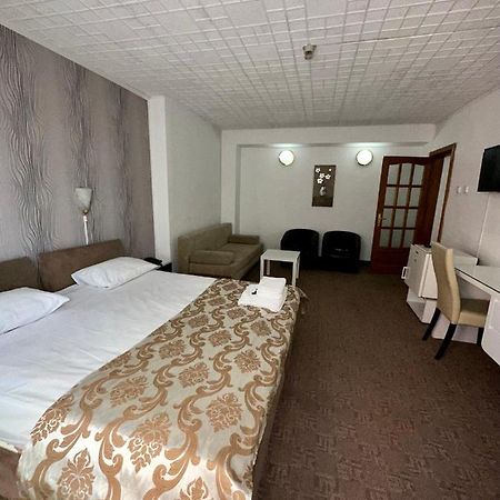 Darin Hotel Bucureşti Exterior foto